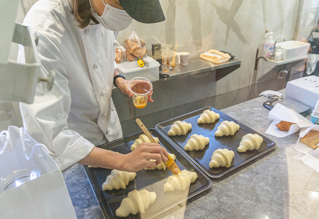 キッチン担当佐藤さん「美味しさを届けます」